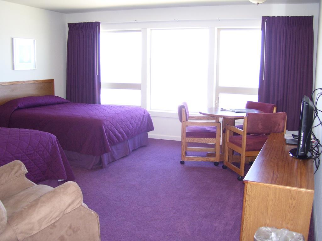 Sea Horse Ocean Front Lodging Lincoln Quarto foto