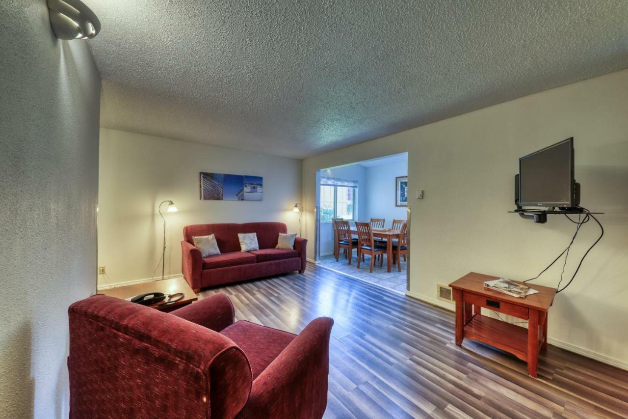 Sea Horse Ocean Front Lodging Lincoln Quarto foto
