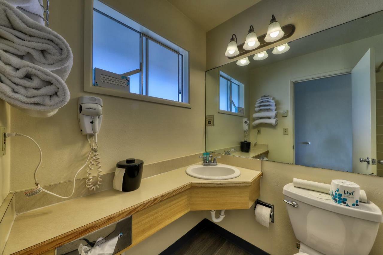 Sea Horse Ocean Front Lodging Lincoln Quarto foto